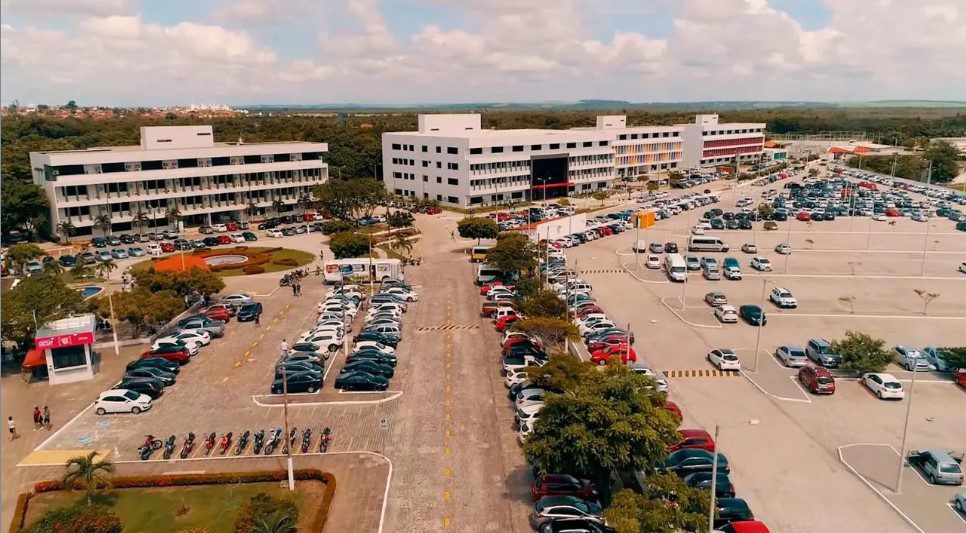 Campus do Uniesp, instituição paraibana que se destaca na formação de profissionais capacitados para os desafios das doenças raras. Fotos: NUCOM/Uniesp 
